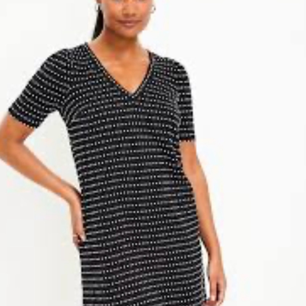 LOFT Black and White Dot V-Neck Shift Dress